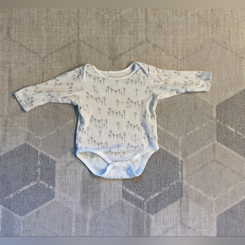 Baby Mori onesie long sleeve white arrow pattern 9-12 month